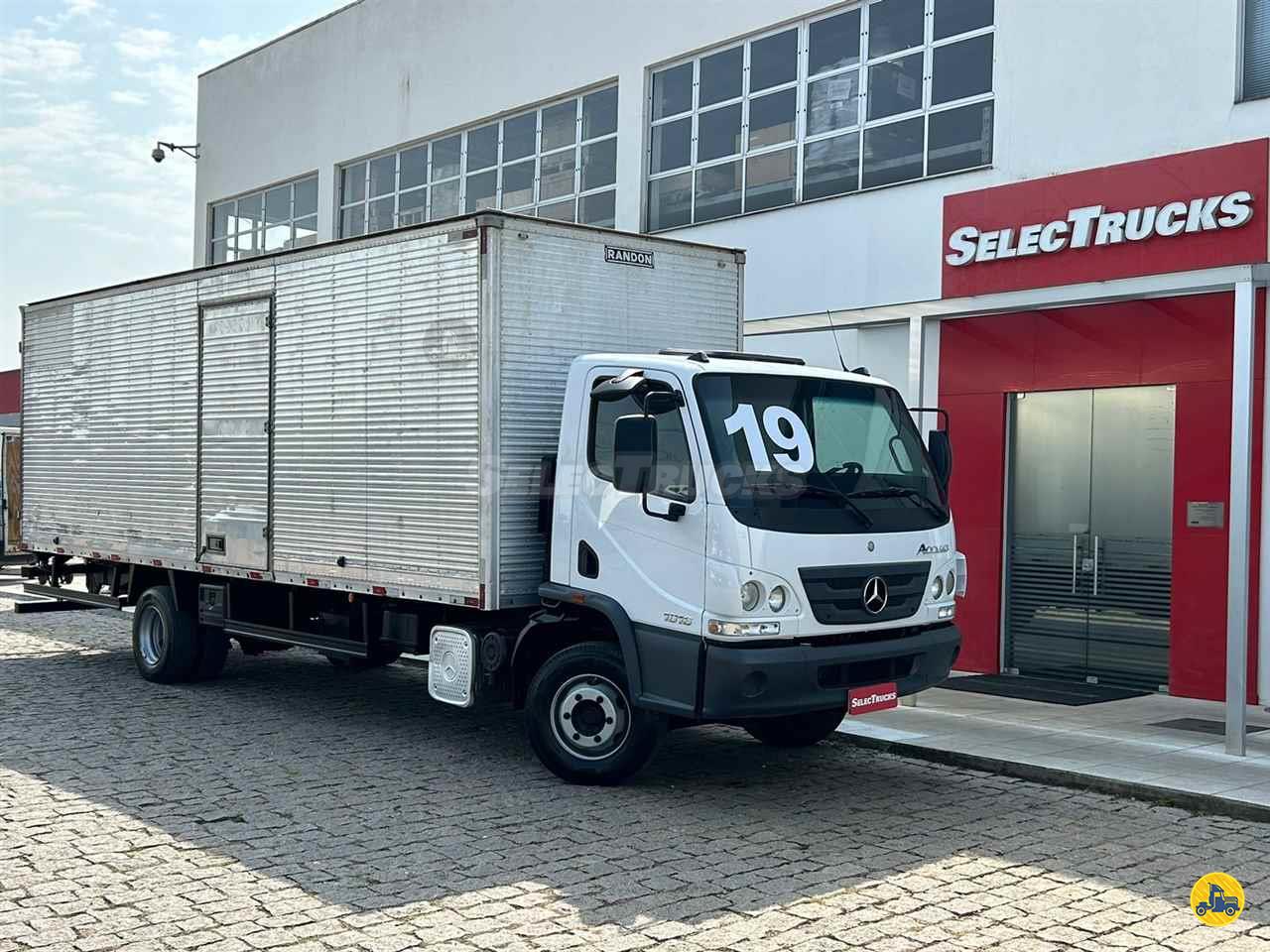 MB 1016 de SelecTrucks -  Curitiba PR